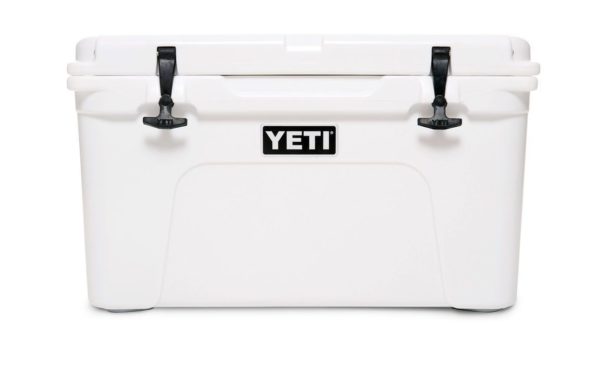YETI Tundra hard cooler 45 weiss pure surfshop